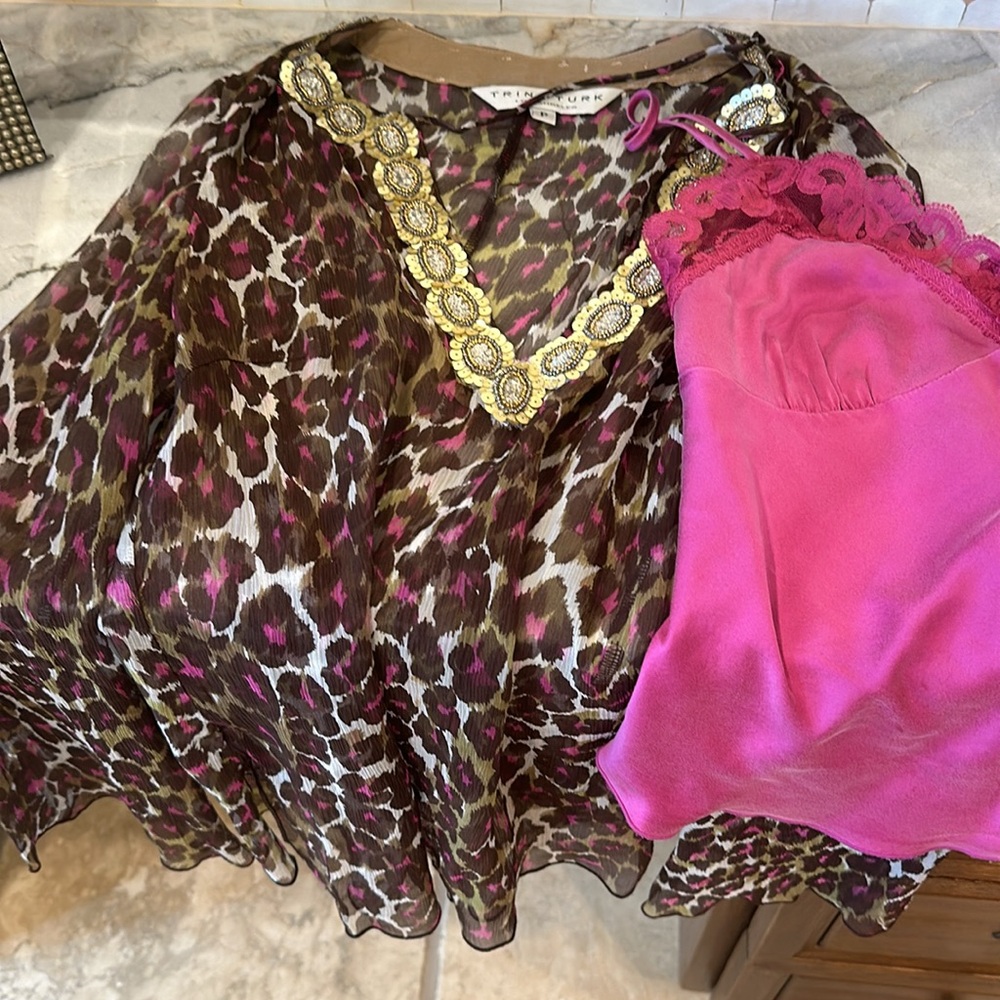 Trina Turk sheer blouse P with gold embellishments. Comes with cami - Picture 2 of 4
